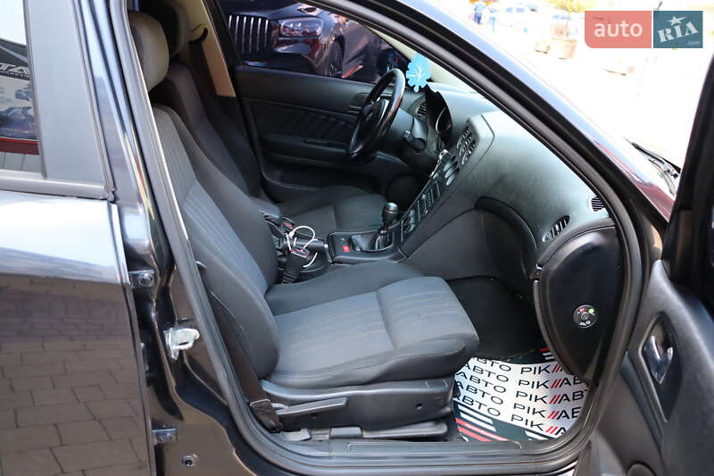 Седан Alfa Romeo 159 2006 в Львове