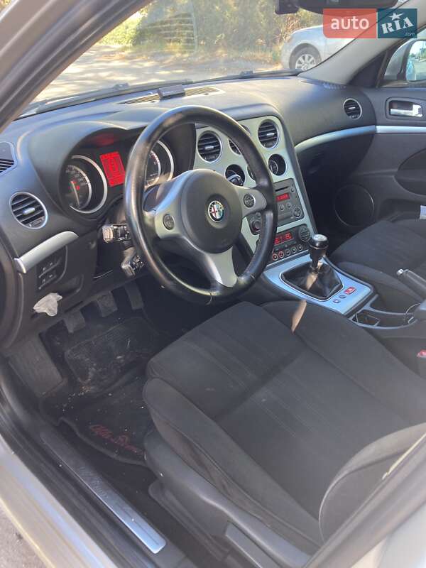 Універсал Alfa Romeo 159 2007 в Дніпрі