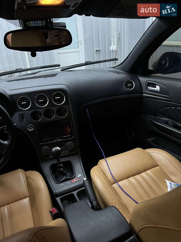 Седан Alfa Romeo 159 2006 в Липовці