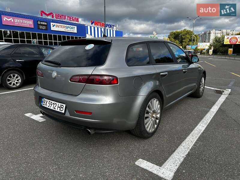Универсал Alfa Romeo 159 2006 в Хмельницком