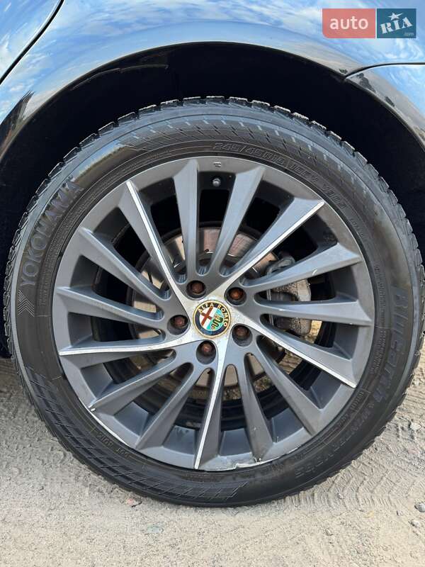 Седан Alfa Romeo 159 2007 в Киеве