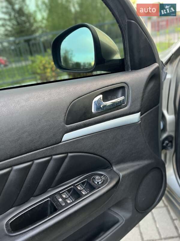 Седан Alfa Romeo 159 2007 в Львове