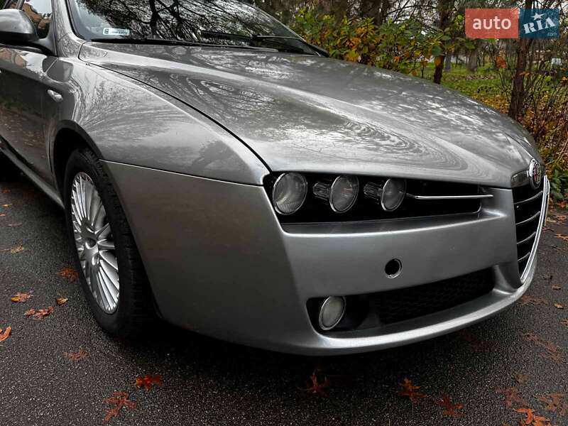 Универсал Alfa Romeo 159 2006 в Киеве