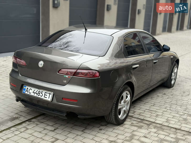 Седан Alfa Romeo 159 2007 в Каменец-Подольском