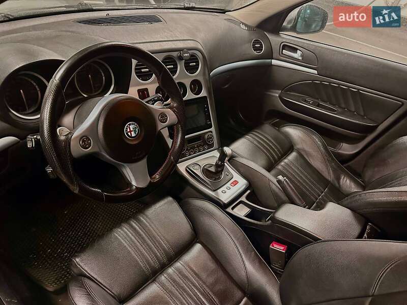 Седан Alfa Romeo 159 2007 в Києві