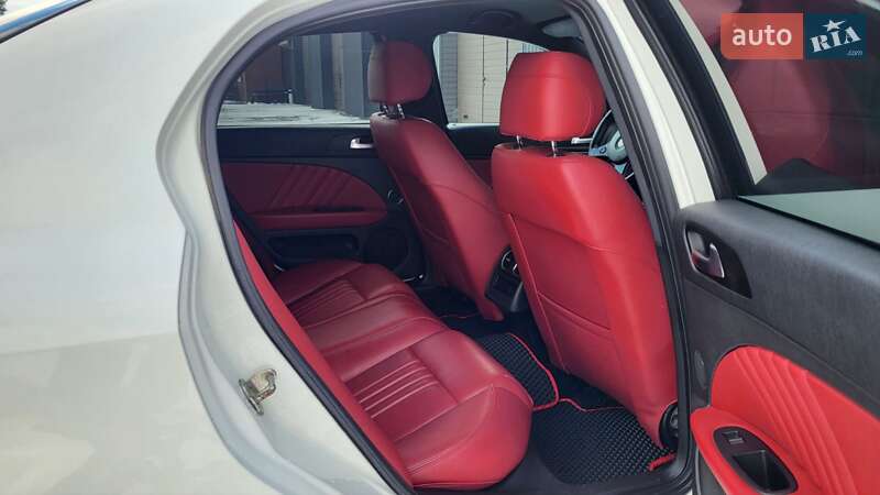 Седан Alfa Romeo 159 2011 в Сарнах фото 16 Седан Alfa Romeo 159 2011 в Сарнах