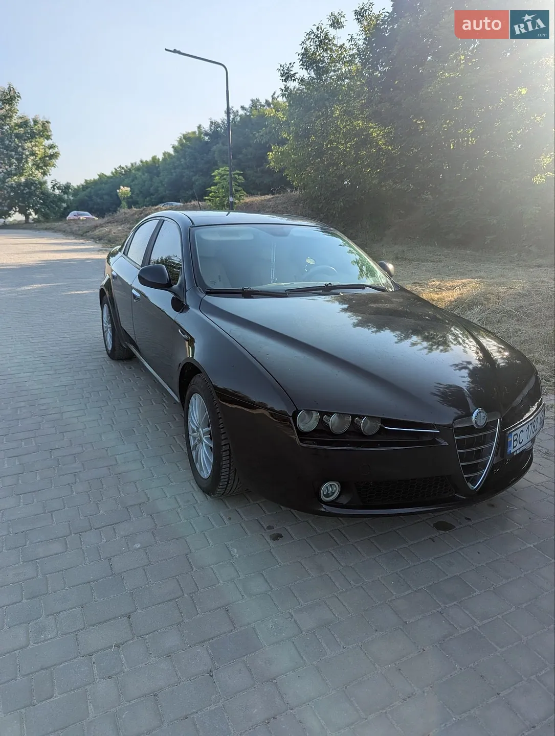 Alfa Romeo 159 2007 VIN ZAR93900007094317 фото оголошення 4 з 17