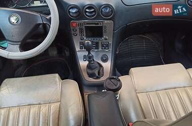 Седан Alfa Romeo 166 2000 в 