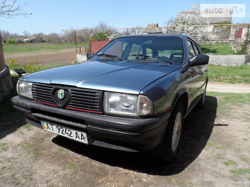 Alfa Romeo 33 1989 року