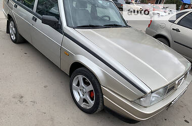 Седан Alfa Romeo 75 1987 в Новомосковске