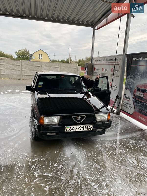 Alfa Romeo 75 1991