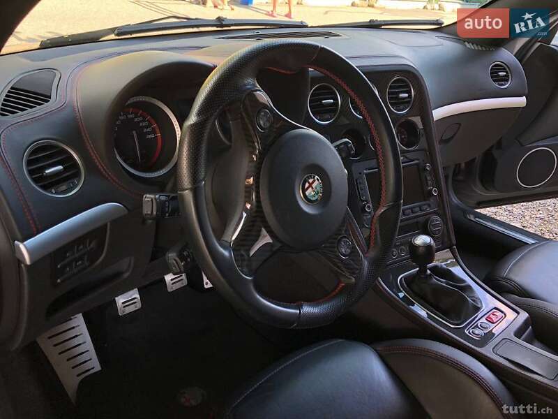 Купе Alfa Romeo Brera 2011 в Львові