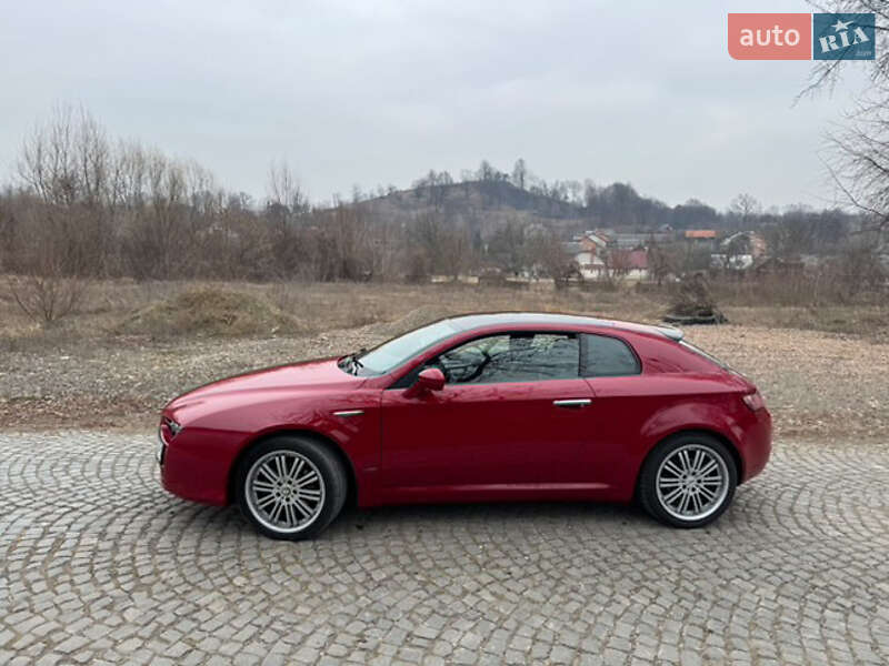 Купе Alfa Romeo Brera 2006 в Бедевлі