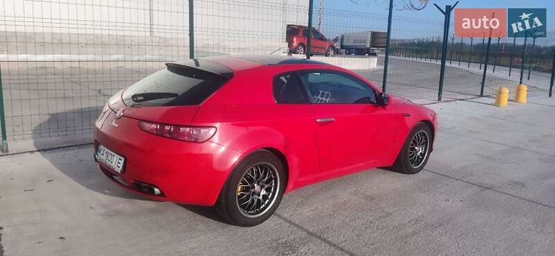 Купе Alfa Romeo Brera 2006 в Броварах