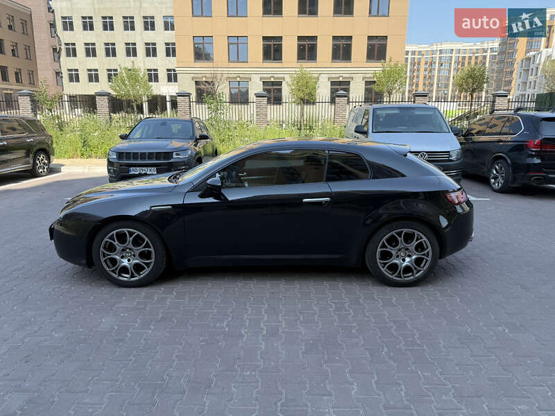 Купе Alfa Romeo Brera 2006 в Києві