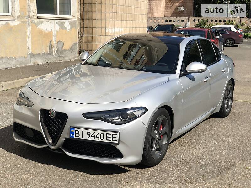 Седан Alfa Romeo Giulia 2017 в Києві