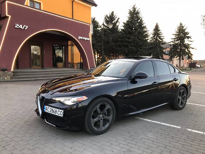 Седан Alfa Romeo Giulia 2017 в Луцке