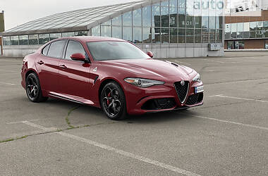 Седан Alfa Romeo Giulia 2017 в Киеве