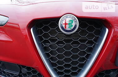 Седан Alfa Romeo Giulia 2019 в Киеве