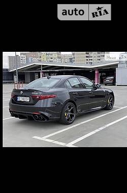 Седан Alfa Romeo Giulia 2017 в Ровно