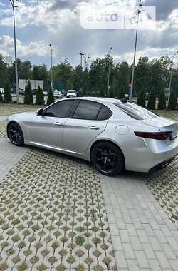 Седан Alfa Romeo Giulia 2017 в Харькове