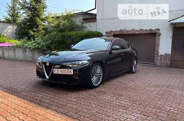 Седан Alfa Romeo Giulia 2017 в 