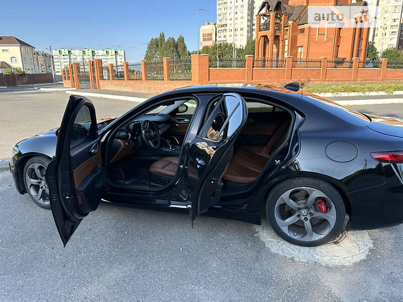 Седан Alfa Romeo Giulia 2017 в Киеве