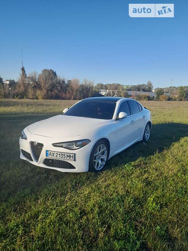 Alfa Romeo Giulia 2017