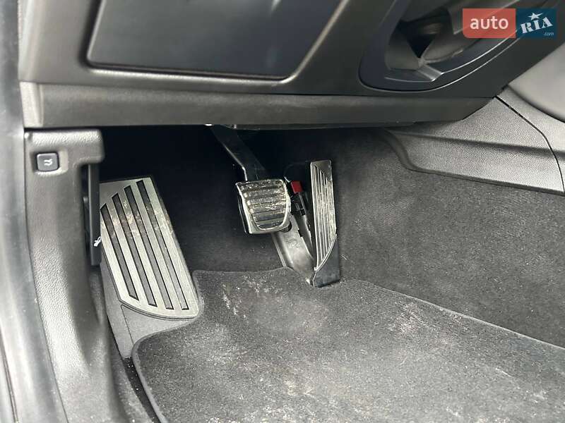 Седан Alfa Romeo Giulia 2019 в Киеве