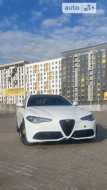 Седан Alfa Romeo Giulia 2020 в Харькове