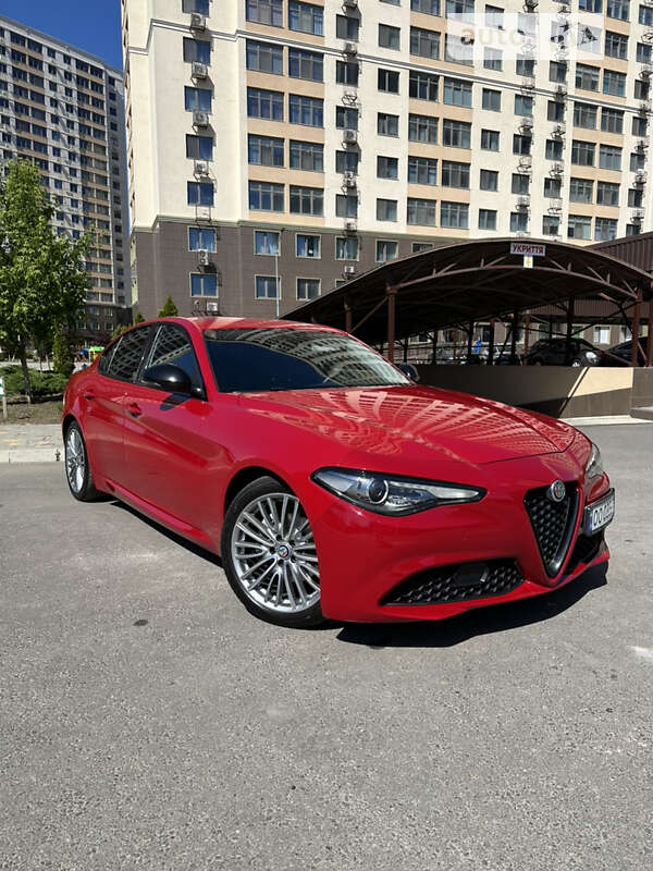 Седан Alfa Romeo Giulia 2016 в Одессе