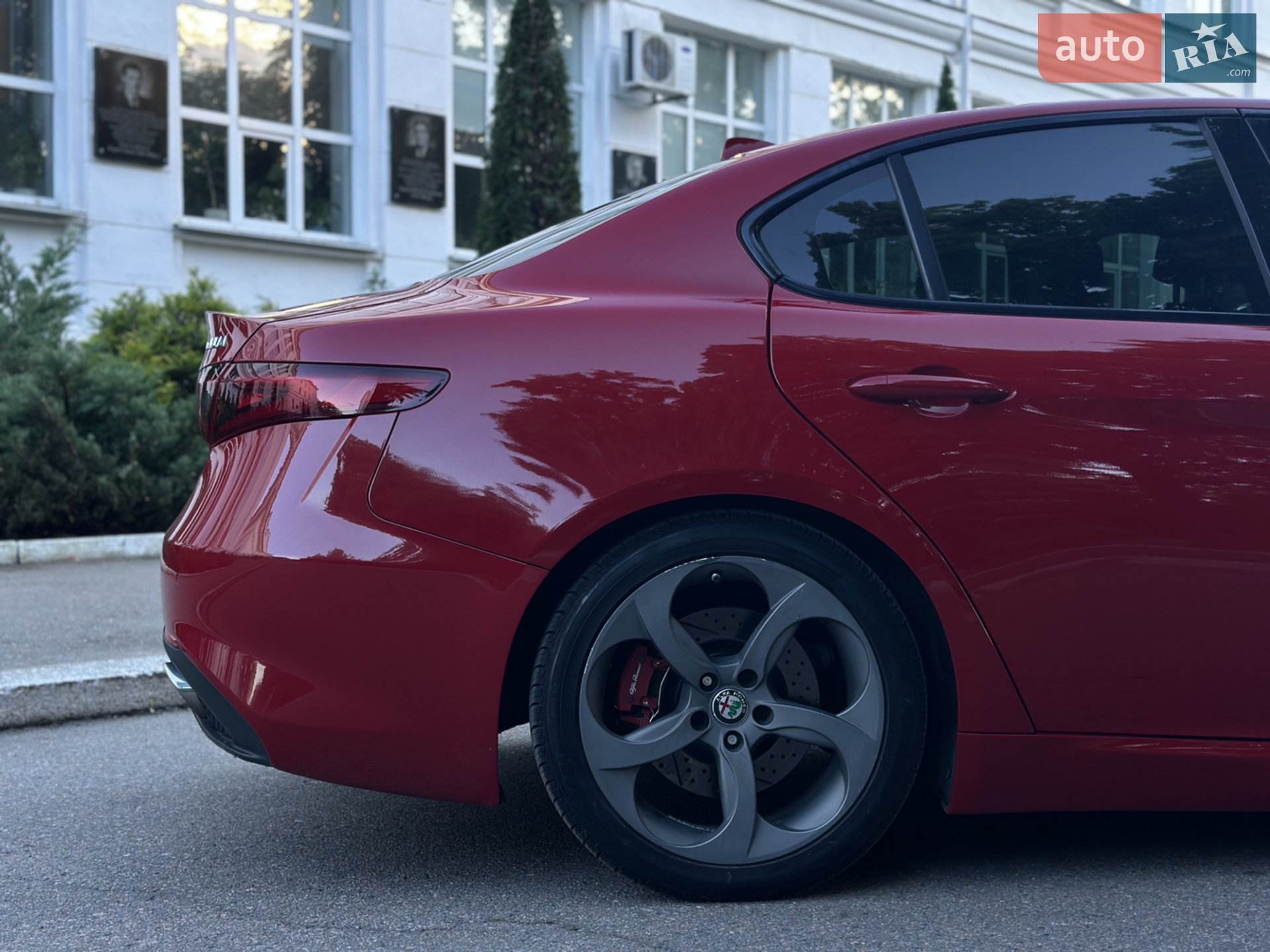2017 Alfa Romeo Giulia - мініатюра 31