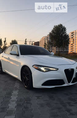 Седан Alfa Romeo Giulia 2019 в Бучі