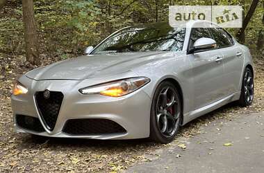 Седан Alfa Romeo Giulia 2017 в Киеве