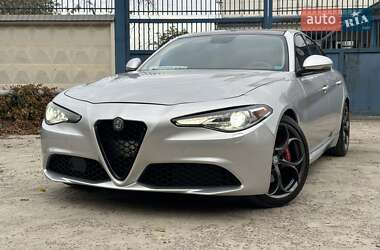 Седан Alfa Romeo Giulia 2017 в Киеве