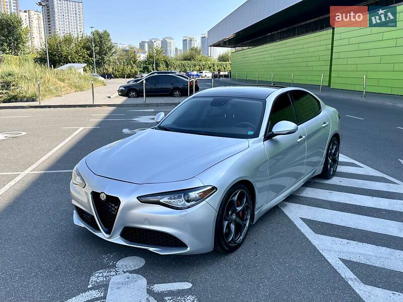 Alfa Romeo Giulia 2017