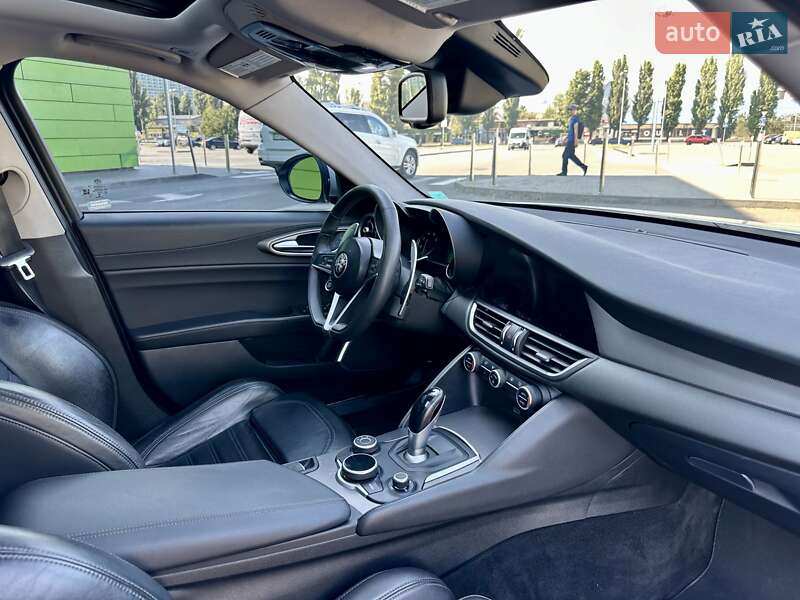Седан Alfa Romeo Giulia 2017 в Харкові