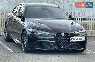 Седан Alfa Romeo Giulia 2019 в Києві