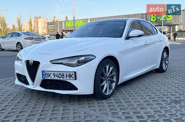Седан Alfa Romeo Giulia 2017 в 