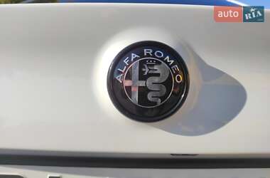Седан Alfa Romeo Giulia 2022 в 