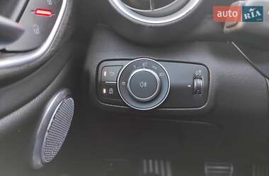 Седан Alfa Romeo Giulia 2022 в 