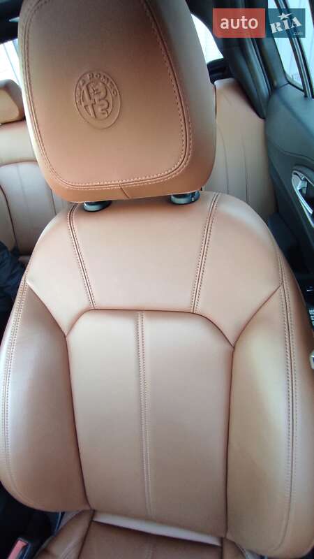 Седан Alfa Romeo Giulia 2022 в Кропивницком