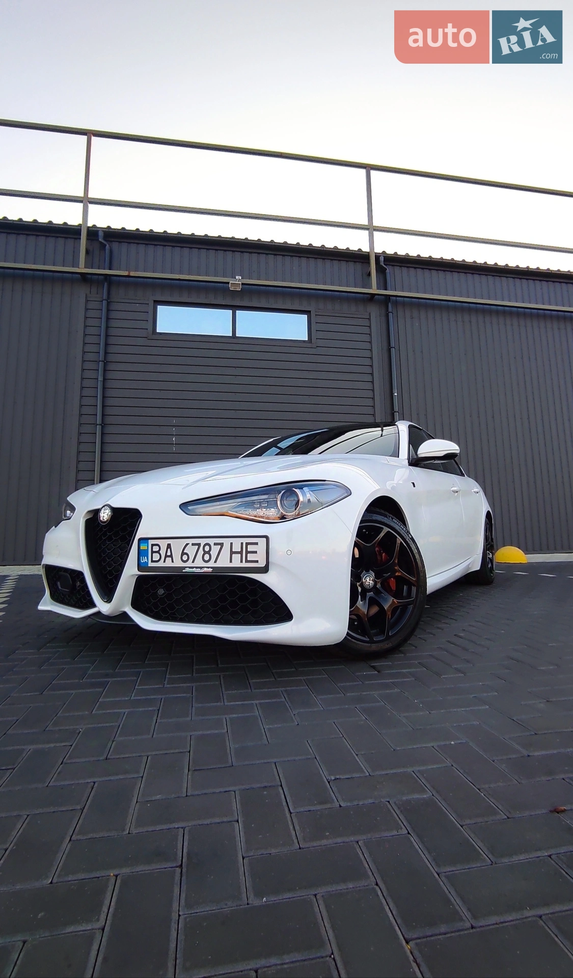 2022 Alfa Romeo Giulia - мініатюра 14