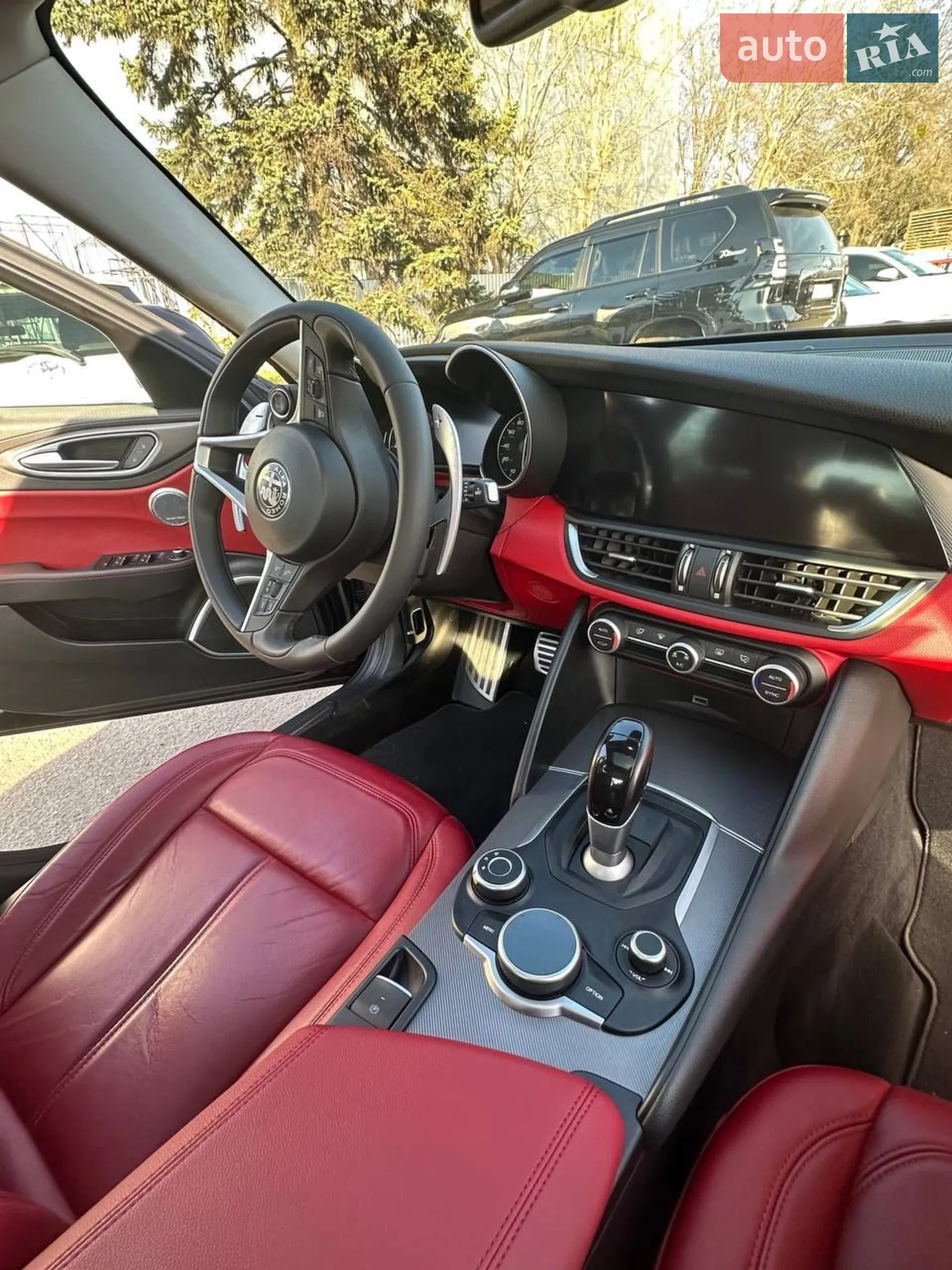 2018 Alfa Romeo Giulia - мініатюра 12