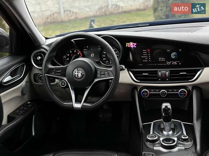 Седан Alfa Romeo Giulia 2017 в Кривом Роге