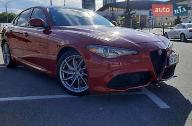 Седан Alfa Romeo Giulia 2021 в 