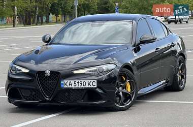 Седан Alfa Romeo Giulia 2019 в Києві