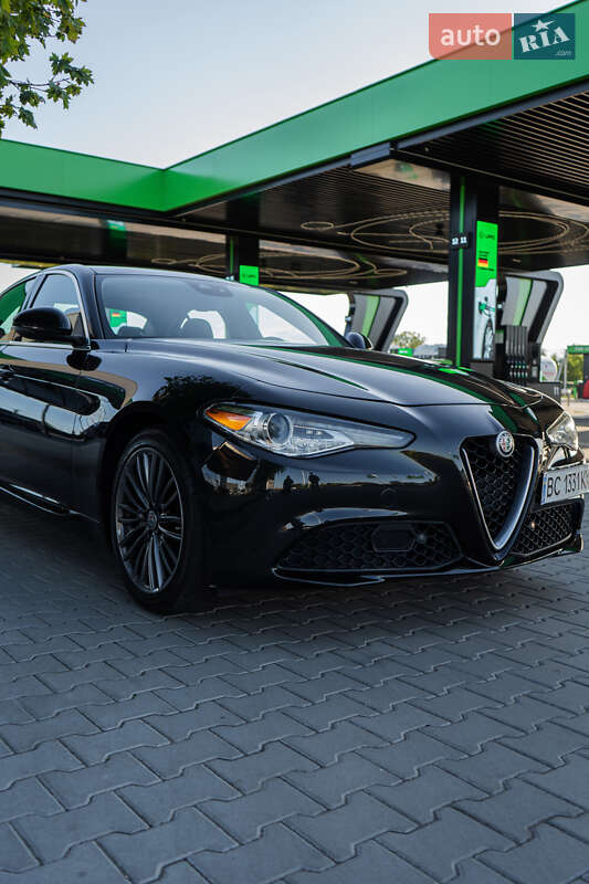 Седан Alfa Romeo Giulia 2016 в Львові