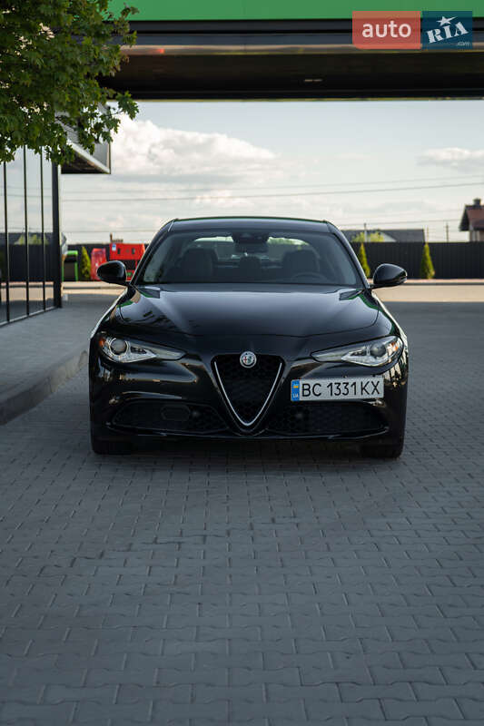 Седан Alfa Romeo Giulia 2016 в Львові