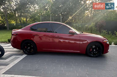 Седан Alfa Romeo Giulia 2018 в 